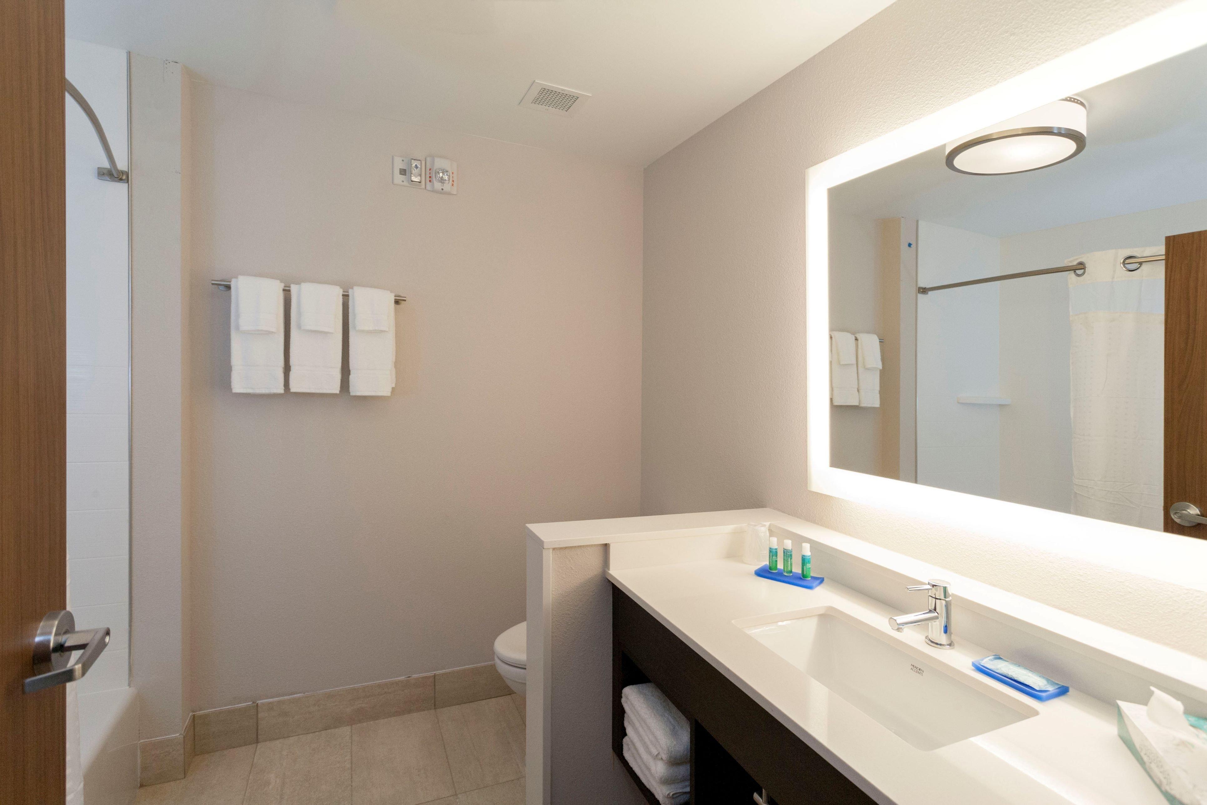 Holiday Inn Express Hotel & Suites Clearfield By Ihg Zewnętrze zdjęcie