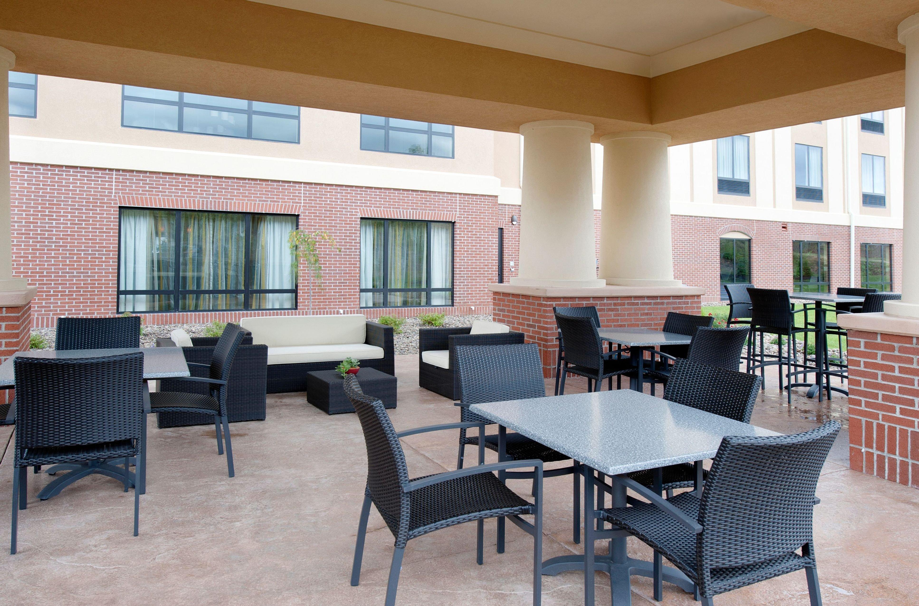 Holiday Inn Express Hotel & Suites Clearfield By Ihg Zewnętrze zdjęcie